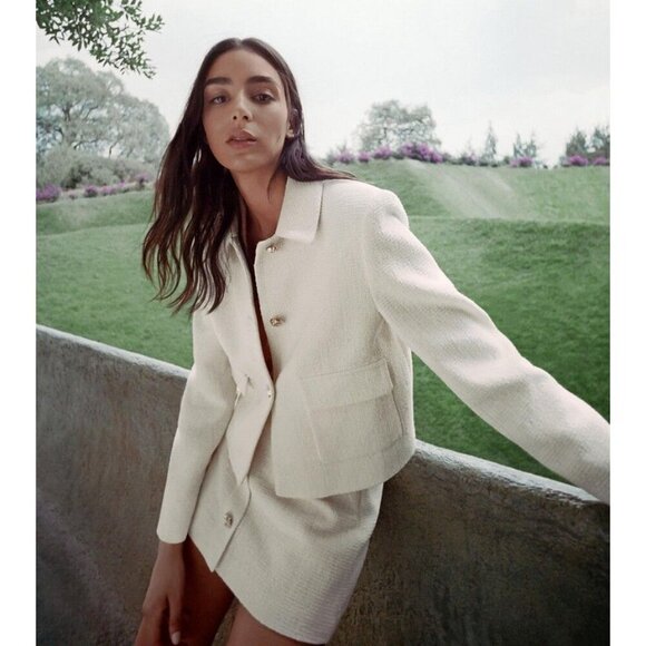 NEW! Zara | Tweed Gold Button Textured Skort - Picture 15 of 15